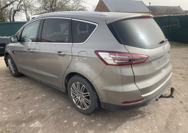 Ford S-Max cena 33300 przebieg: 158000, rok produkcji 2016 z Kościan małe 781